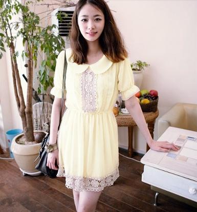 เดรสคอบัว สม้อคเอวประดับลูกไม้ตรงชายหน้าอก กับชายกระโปรง ผ้านุ่มลื่น ใส่สบาย มีซับในทั้งชุด WDC0147