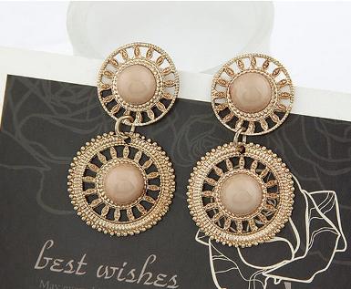 ต่างหูห้อยรูปทรงกลมแบบดอกทานตะวัน เกสรประดับ Gem Stone สีชมพูอ่อน เรียบหรู ใส่ได้ทุกโอกาส WDJ0116