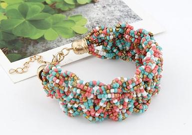 สร้อยแนว Bohemian style ร้อยลูกปัดหวานๆหลากสีเป็นพวง น่ารักมาก สายปรับระดับขนาดได้ค่ะ WDJ0140